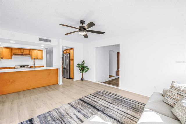 2789 VALENCIA LANE W, Palm Harbor, FL 34684