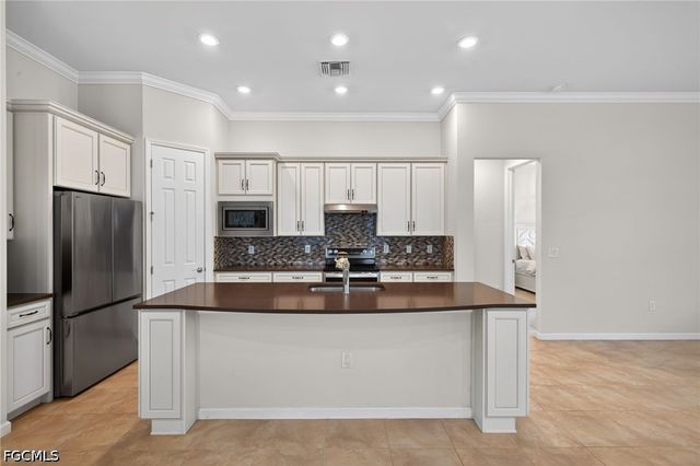 12146 Sussex ST, Fort Myers, FL 33913