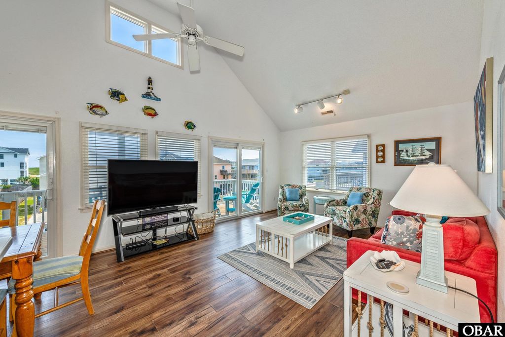 Image 5 of property listing at 1410 S Memorial Boulevard Lot 8, Kill Devil Hills, NC 27948