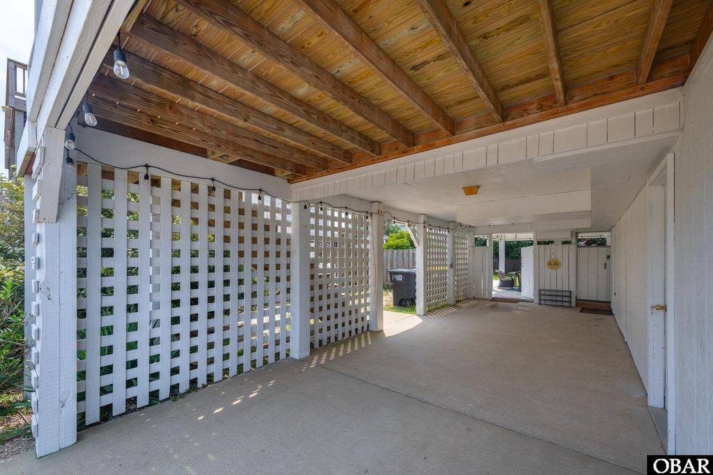 Image 61 of property listing at 1410 S Memorial Boulevard Lot 8, Kill Devil Hills, NC 27948