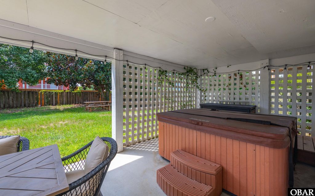 Image 77 of property listing at 1410 S Memorial Boulevard Lot 8, Kill Devil Hills, NC 27948