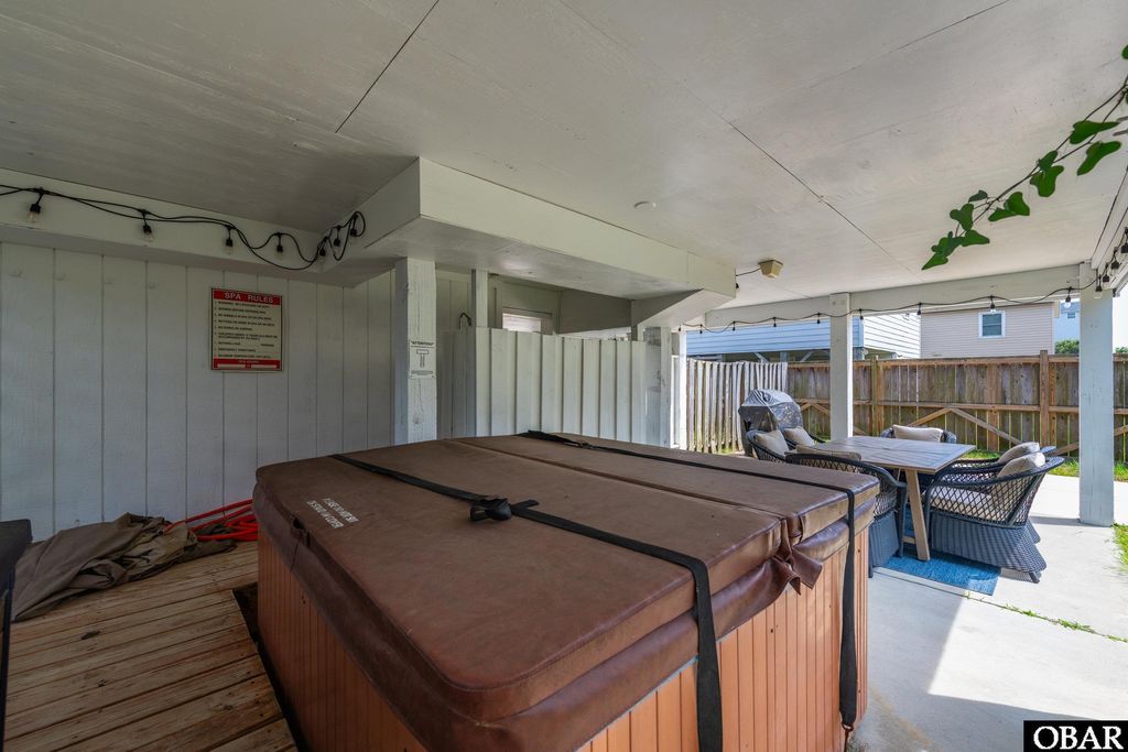 Image 79 of property listing at 1410 S Memorial Boulevard Lot 8, Kill Devil Hills, NC 27948