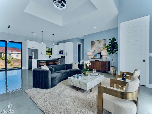 3810 17th ST SW, Lehigh Acres, FL 33976