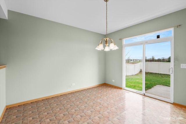 443 Grape Vine Trail, Oswego, IL 60543