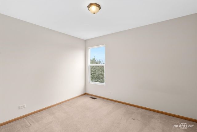 443 Grape Vine Trail, Oswego, IL 60543