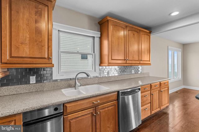 63 OHIO DR, Tuckerton, NJ 08087