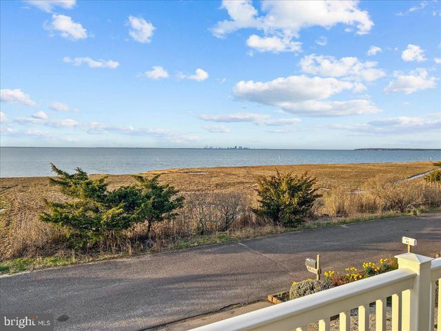 63 OHIO DR, Tuckerton, NJ 08087