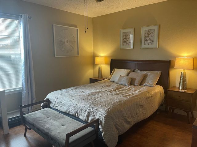 3535 Nasa Rd 1 96, Seabrook, TX 77586