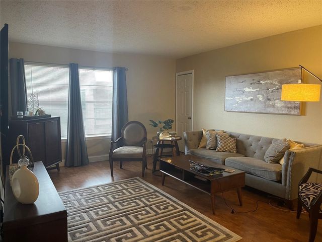 3535 Nasa Rd 1 96, Seabrook, TX 77586