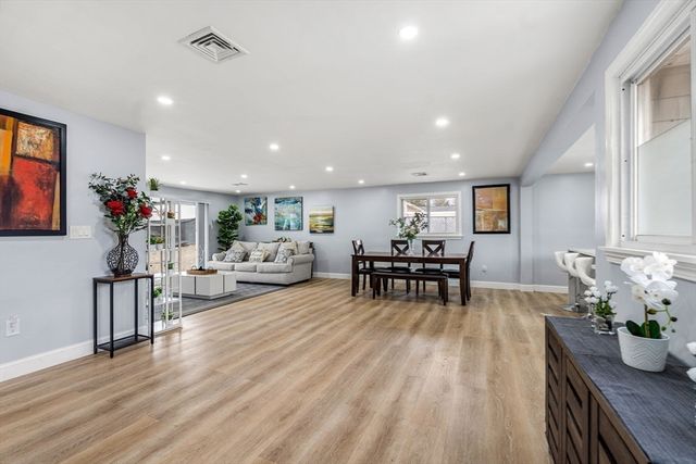 3 Blackstone Street, Peabody, MA 01960