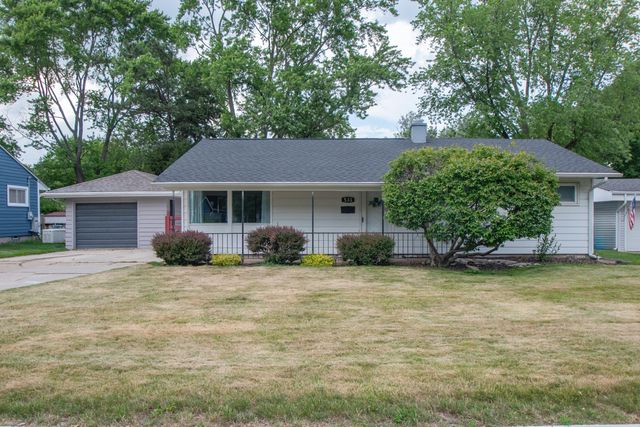 533 214th Street, Dyer, IN 46311
