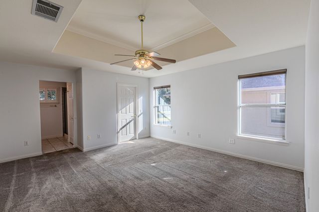 9505 Trailwood Drive, Denton, TX 76207