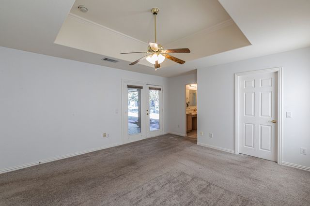 9505 Trailwood Drive, Denton, TX 76207