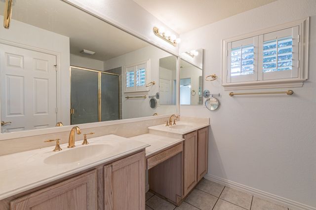 9505 Trailwood Drive, Denton, TX 76207