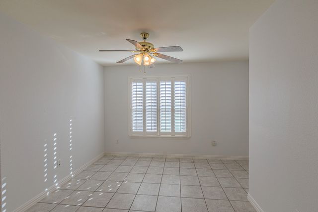 9505 Trailwood Drive, Denton, TX 76207