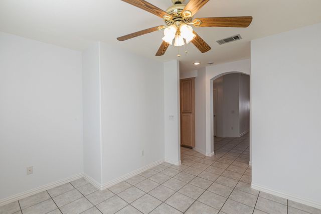 9505 Trailwood Drive, Denton, TX 76207