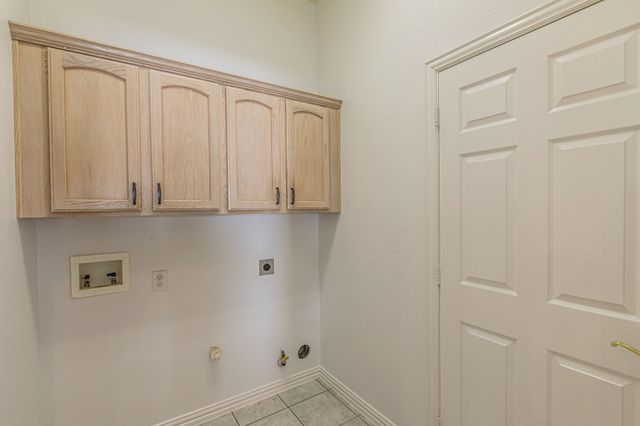 9505 Trailwood Drive, Denton, TX 76207