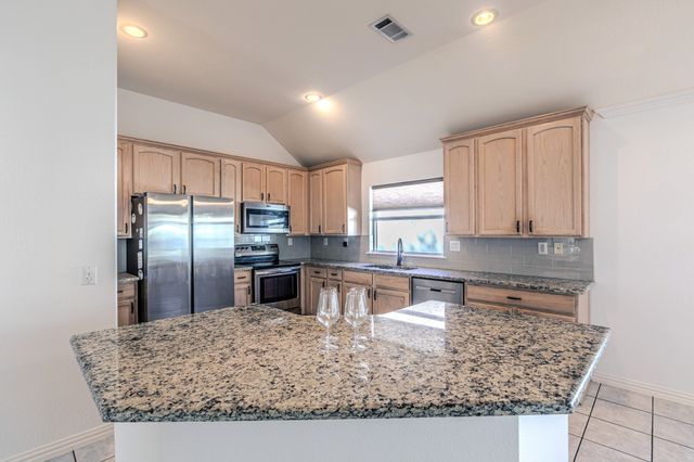 9505 Trailwood Drive, Denton, TX 76207