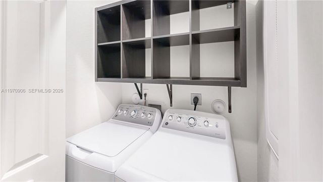 13158 SW 233rd St, Homestead, FL 33170