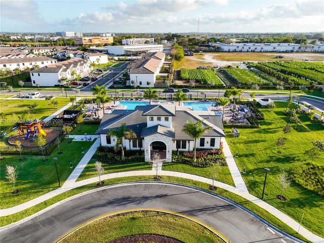 13158 SW 233rd St, Homestead, FL 33170