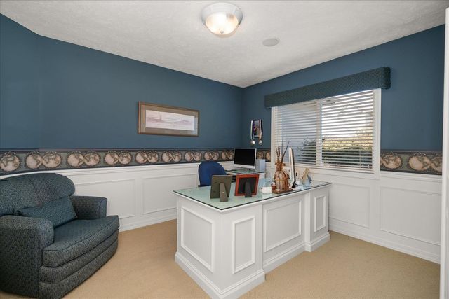 8816 E Woodland Park Dr, Spokane, WA 99217