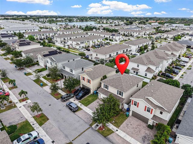 525 NE 6th Pl, Florida City, FL 33034