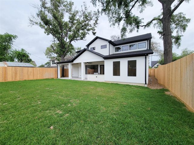 6525 Rolla Street, Houston, TX 77055