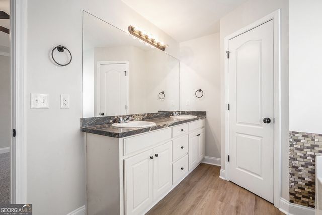 1556 Shoal Creek Drive, Winder, GA 30680