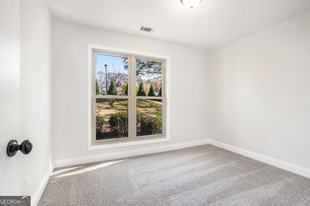 1556 Shoal Creek Drive, Winder, GA 30680