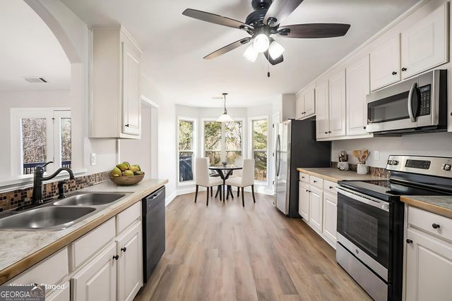 1556 Shoal Creek Drive, Winder, GA 30680