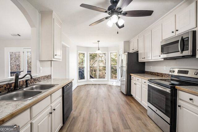 1556 Shoal Creek Drive, Winder, GA 30680