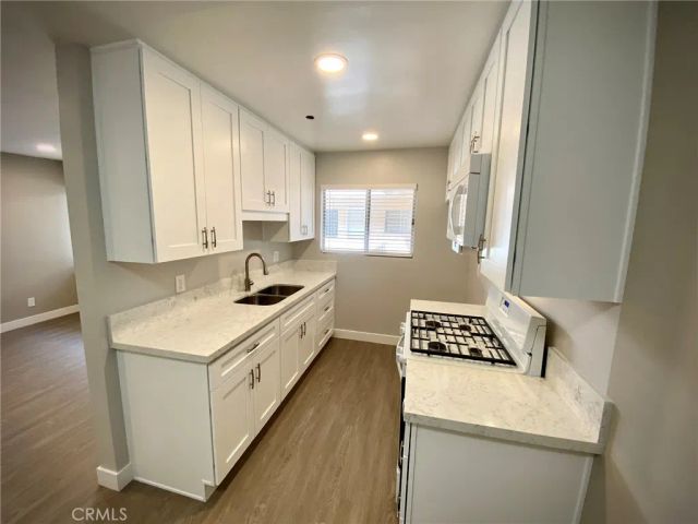 455 W Dryden Street 5, Glendale, CA 91202