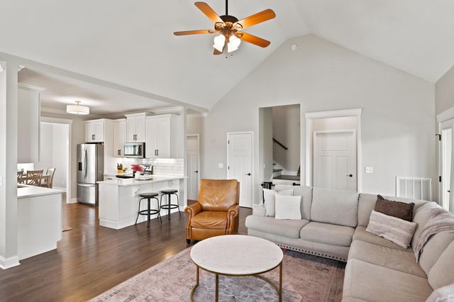 3499 Willow Lake Circle, Chattanooga, TN 37419