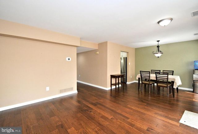 23 HUNTERS WAY, Newtown, PA 18940