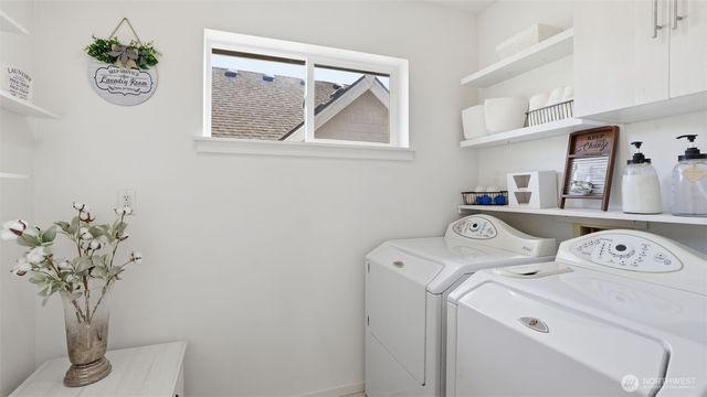 16820 166th Place SE, Renton, WA 98058