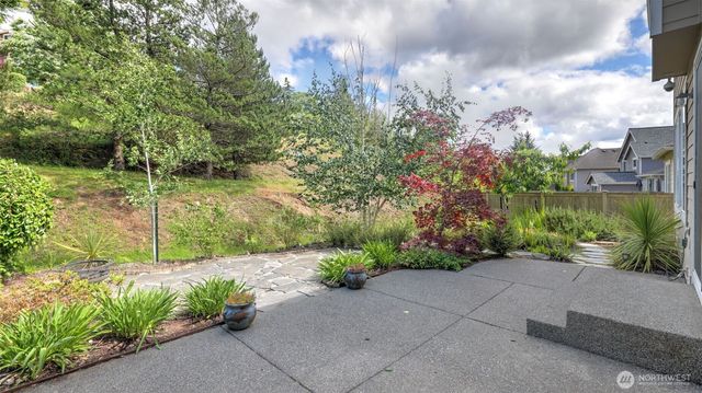 16820 166th Place SE, Renton, WA 98058