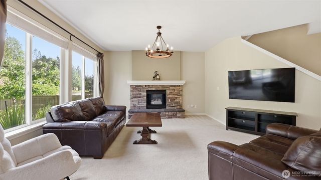 16820 166th Place SE, Renton, WA 98058