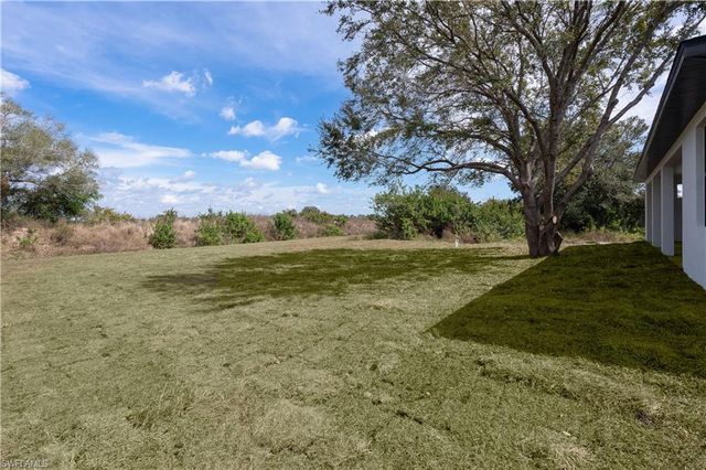 529 Theodore Vail ST E, Lehigh Acres, FL 33974