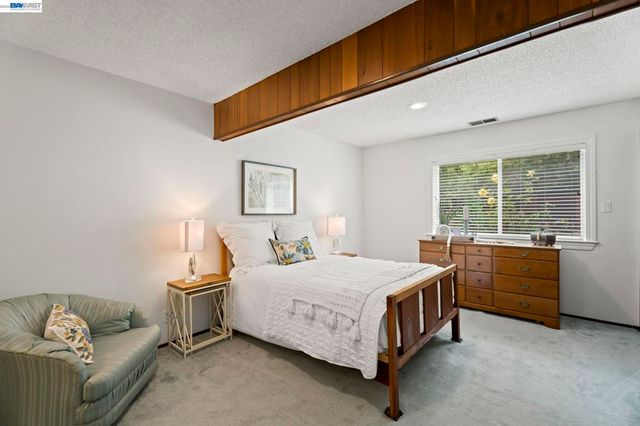 3801 Fleetwood Drive, San Bruno, CA 94066