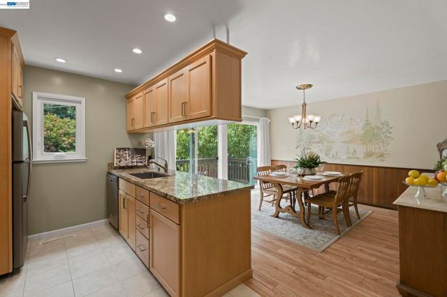 3801 Fleetwood Drive, San Bruno, CA 94066