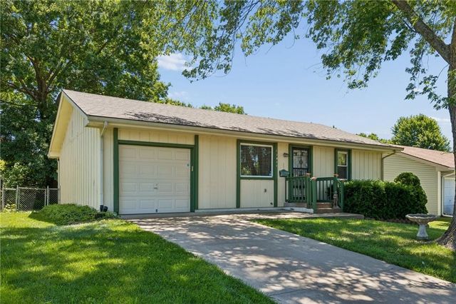 1011 S scott Avenue, Belton, MO 64012