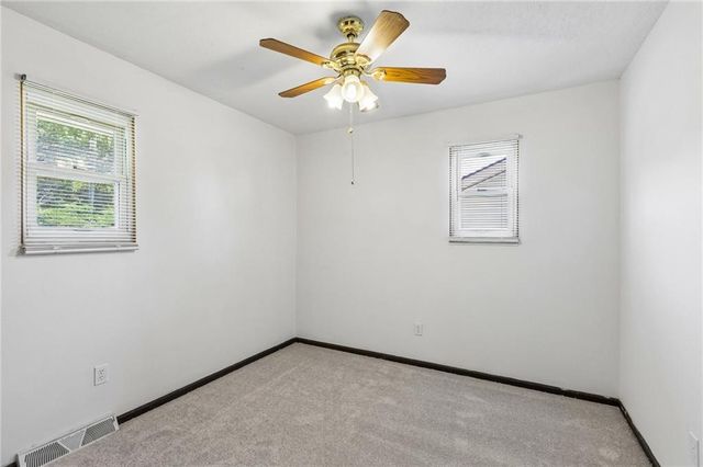 1011 S scott Avenue, Belton, MO 64012