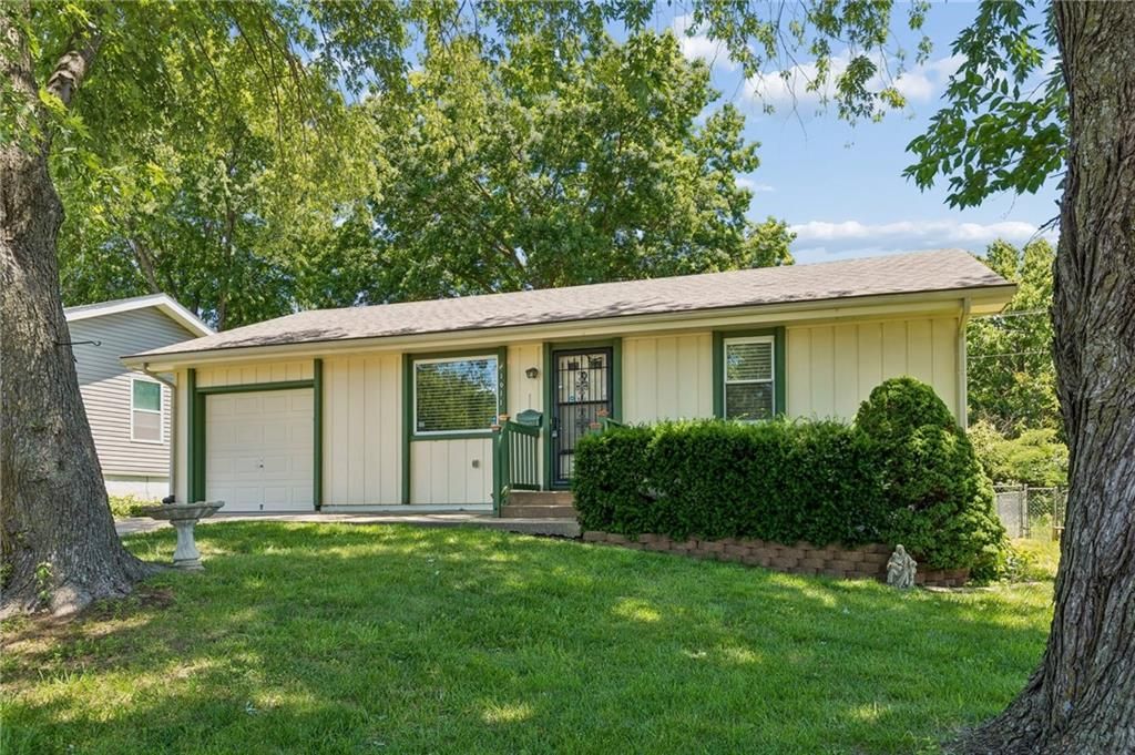 1011 S scott Avenue, Belton, MO 64012