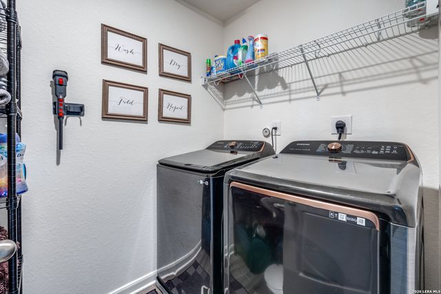 5628 Pearl Meadow, Converse, TX 78109