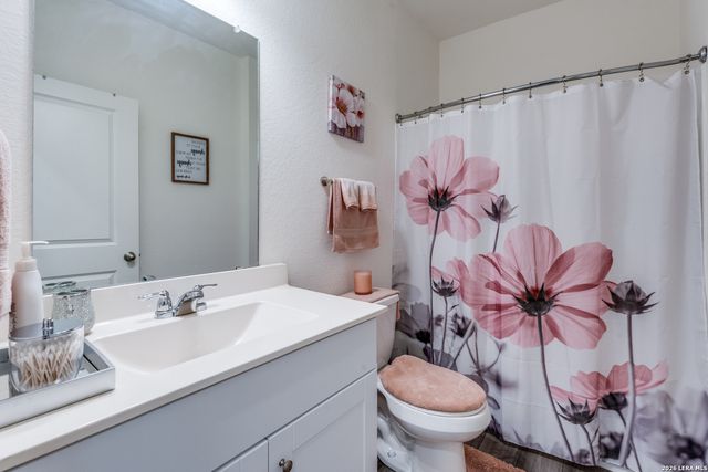 5628 Pearl Meadow, Converse, TX 78109