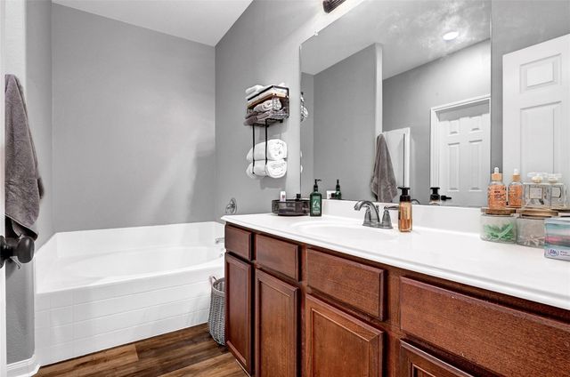30906 E Lost Creek Boulevard, Magnolia, TX 77355