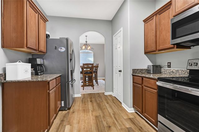 30906 E Lost Creek Boulevard, Magnolia, TX 77355