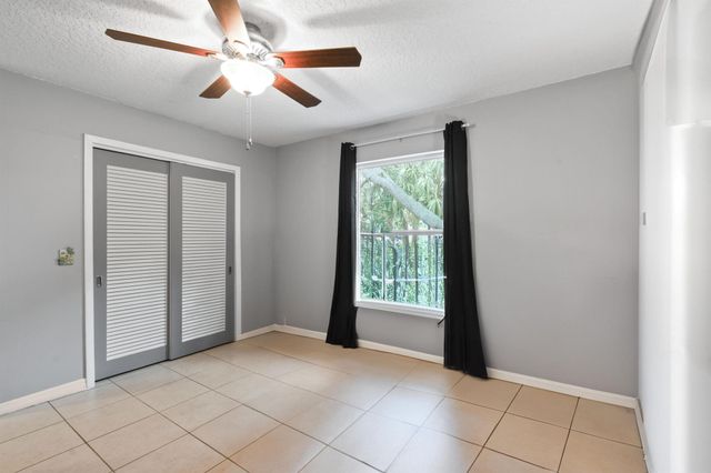 6385 SE Circle Street, Hobe Sound, FL 33455