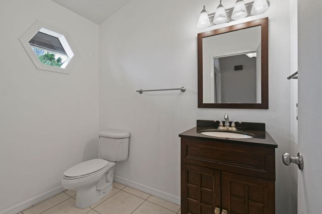6385 SE Circle Street, Hobe Sound, FL 33455