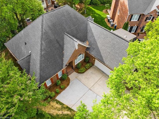 15 Waxwing Cove, Greensboro, NC 27455